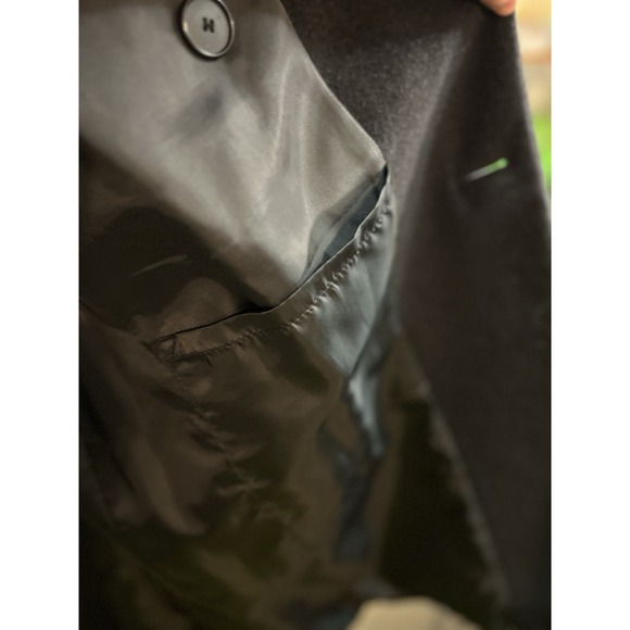 Doubled-breasted Black Long‎ Black Overcoat 44R By Evan Picone with Gloves (L) - Picture 4 of 8